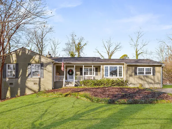 1304 Cinderella Rd, Lookout Mountain, GA 30750
