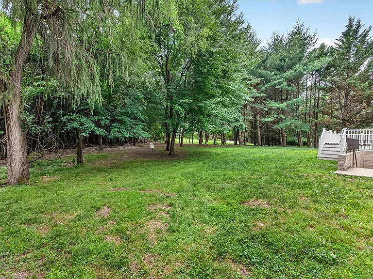 9938 Timberknoll Ln — Photo 21