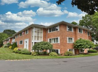 2660 Highland Ave APT 4, Rochester, NY 14610