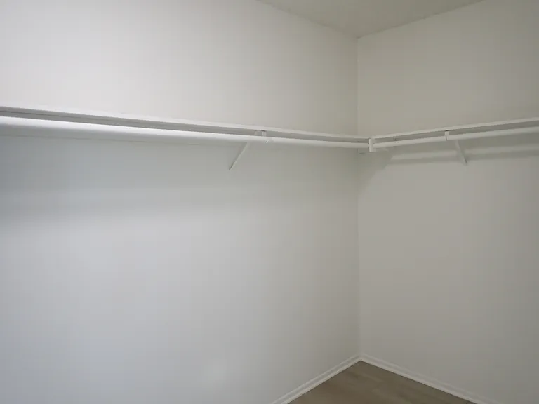 7846 Connie Dr — Photo 17