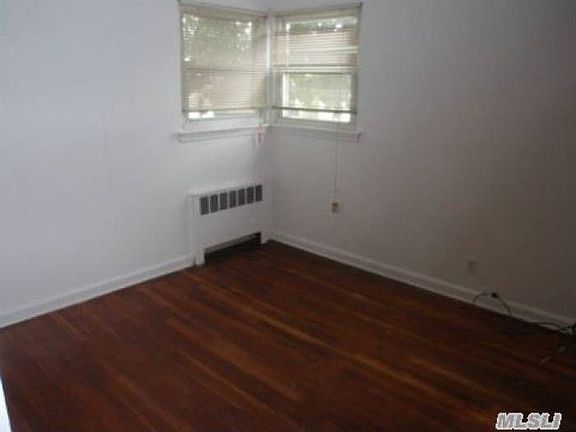 bedroom2