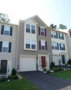 162 Maple Ave, Coatesville, PA, 19320