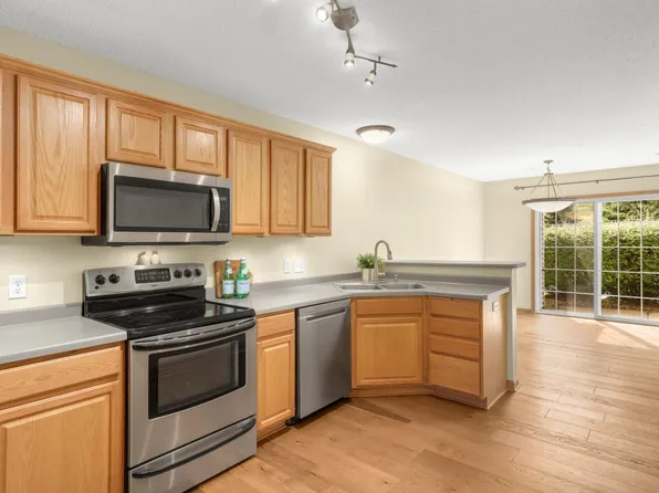 349 Ojibway Path, Lino Lakes, MN 55014