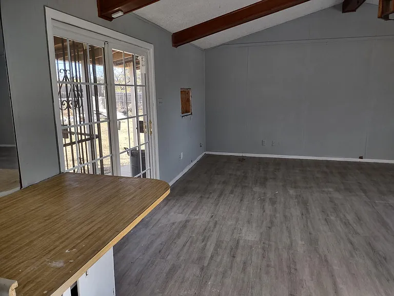 1834 E 1st Pl — Photo 13