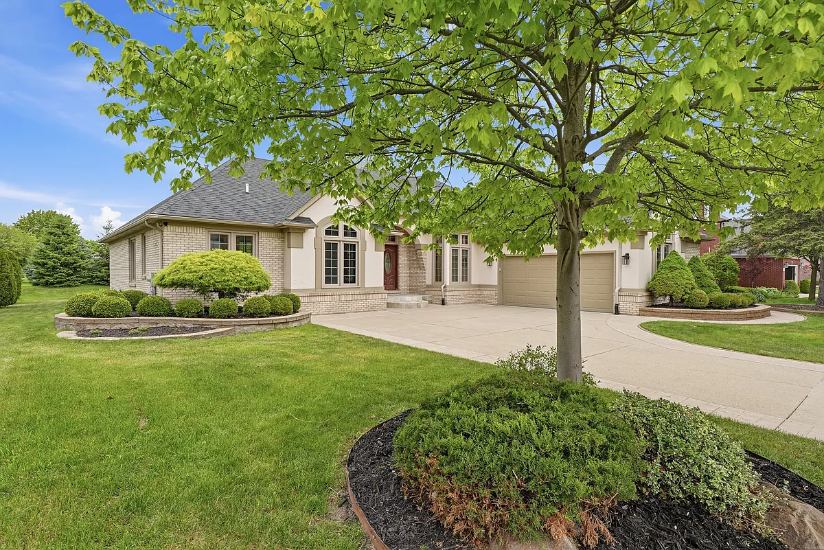 Building Photo - 13697 Silent Woods Dr