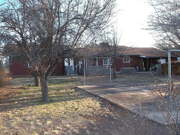 2nd image of 735 W 12th St S