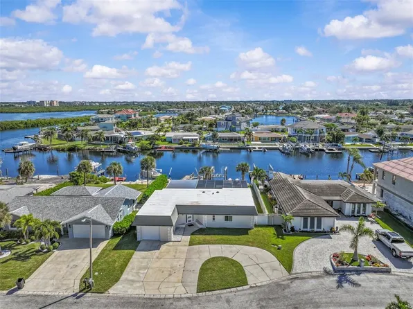 5524 Leeward Ln, New Port Richey, FL 34652