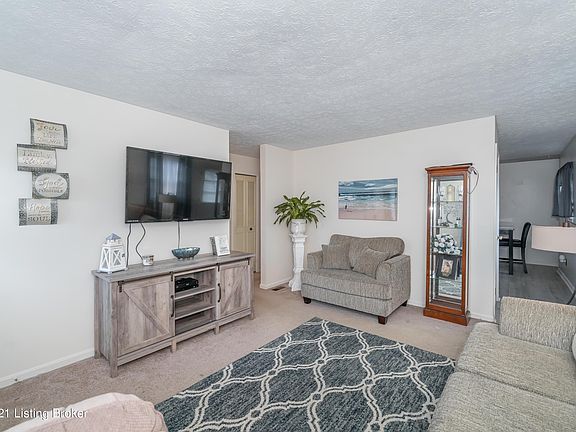 4th image of 11703 Wiltonwood Ct