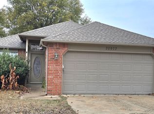 20973 E 38th St S, Broken Arrow, OK 74014