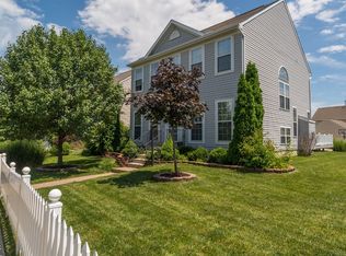 2594 King George St, Dayton, OH 45431