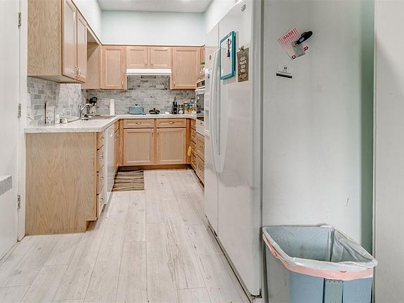 5th image of 2106 NW 20th St