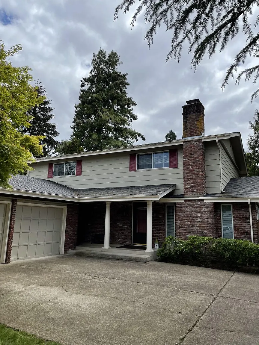 1215 Alfaretta Dr photo 1