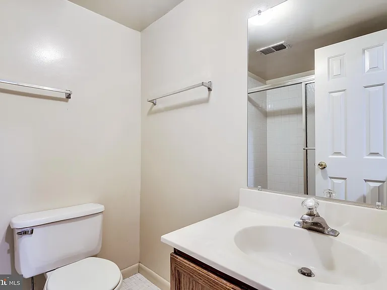 6 Rippling Brook Ct — Photo 27