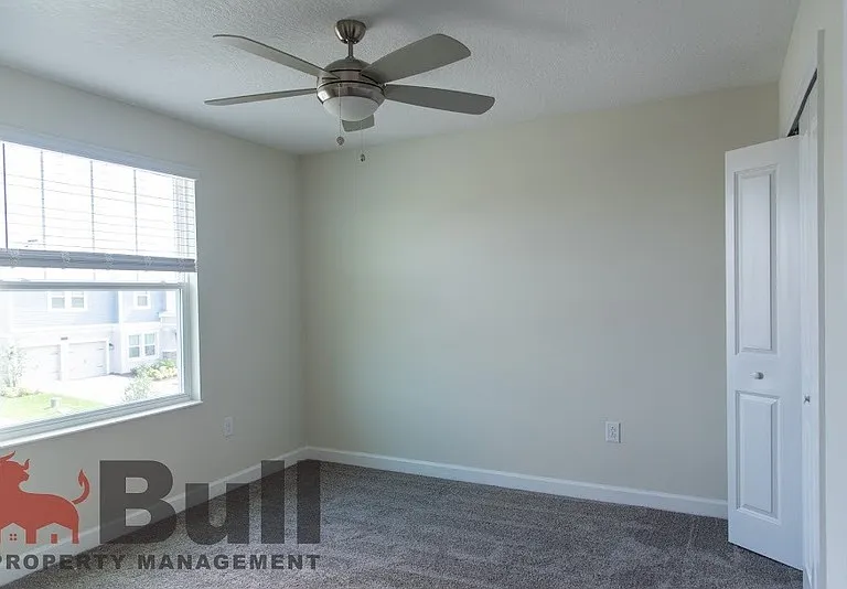 11931 Hometown Pl — Photo 18