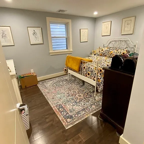 348 E St — Photo 7