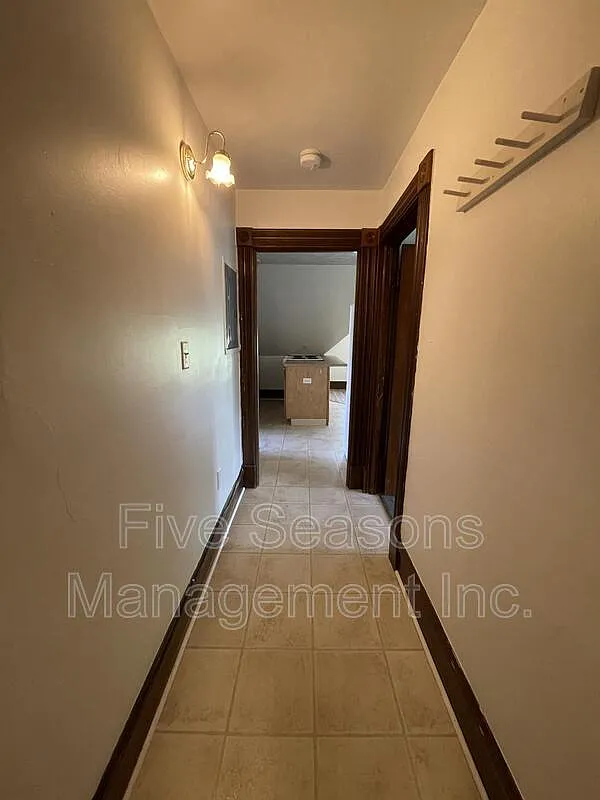 1 bed, 1.0 bath, 600 sqft, $1,650 — Photo 3