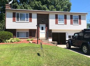 995 Glendale Dr, Batavia, OH 45103