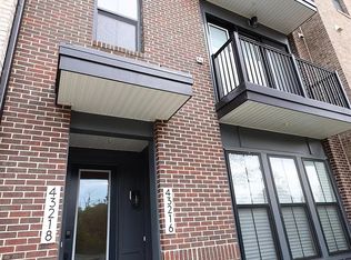 43218 Farringdon Sq, Ashburn, VA 20148