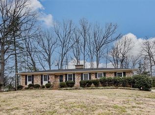 640 Hemlock Dr, Asheboro, NC 27205
