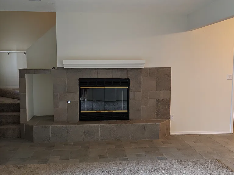 2900 Vista Del Rey NE — Photo 6