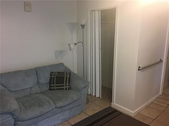 5th image of 3027 Napoleon Ave