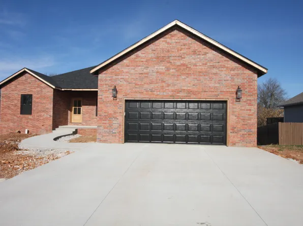 507 E Logan Street, Willard, MO 65781