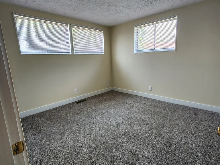 Huntley Ridge East — Photo 39
