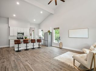 48 Wood Glen Dr, Wimberley, TX 78676