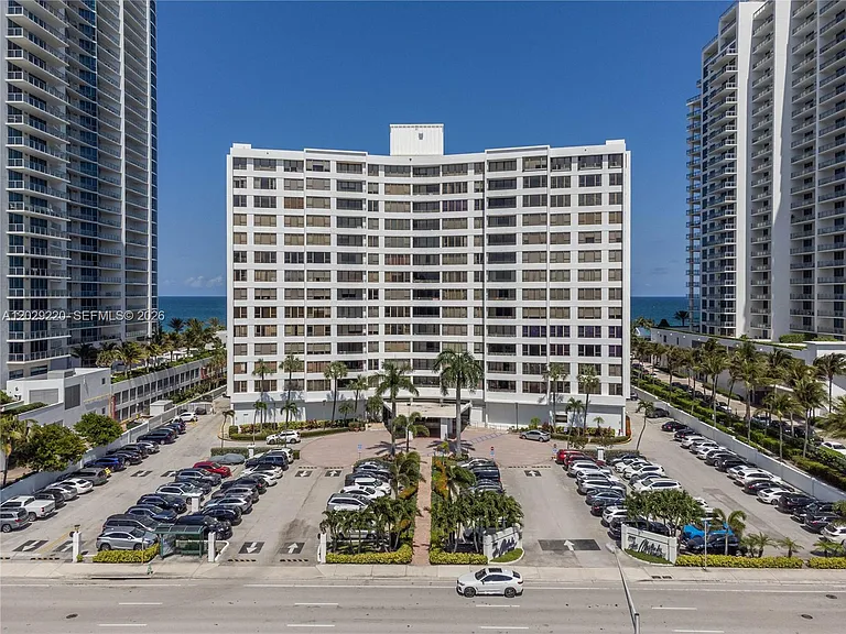 3505 S Ocean Dr #221 — Photo 46