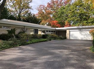 1515 Knollwood Ln, Highland Park, IL 60035