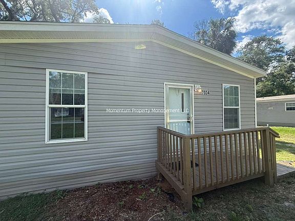 3rd image of 7034 Hilton Dr