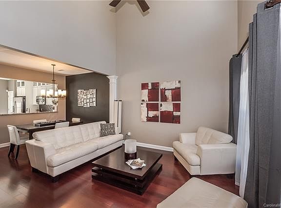 4th image of 6829 Beverly Springs Dr