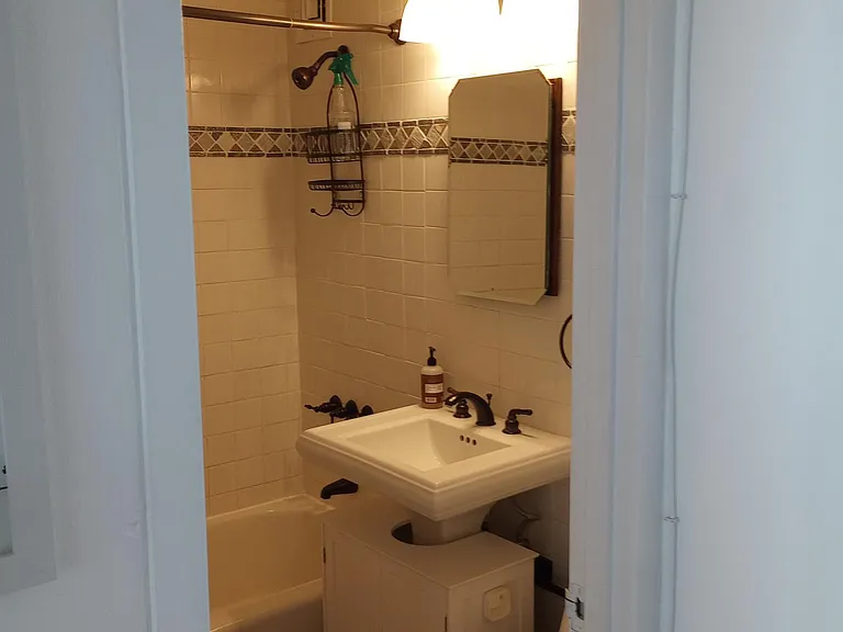1121 Arlington Blvd #309 — Photo 29