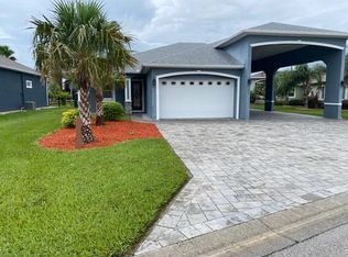 994 Cross Roads Dr, Polk City, FL 33868