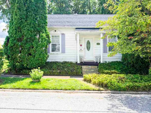 108 E High St, Liberty, IN 47353