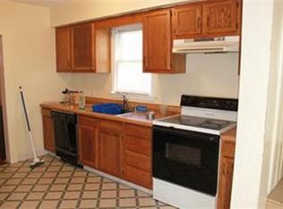 6 Stoddard Dr, Worcester, MA 01604