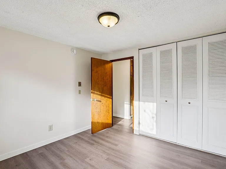 Cypress Crest Apartments — Photo 68