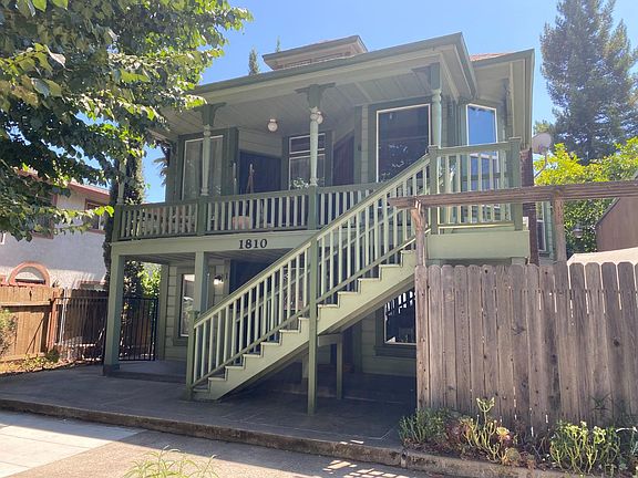 2nd image of 1810 E St