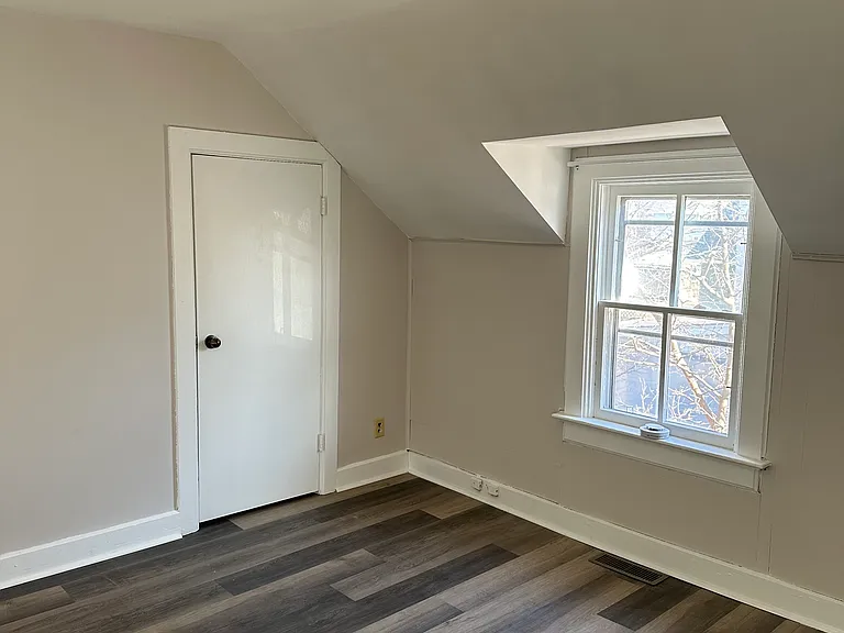 200 E 9th St #1/2 — Photo 4