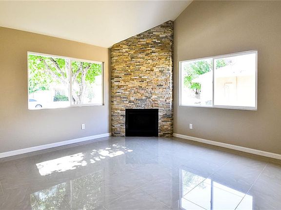 3rd image of 1404 Briarcreek Cir