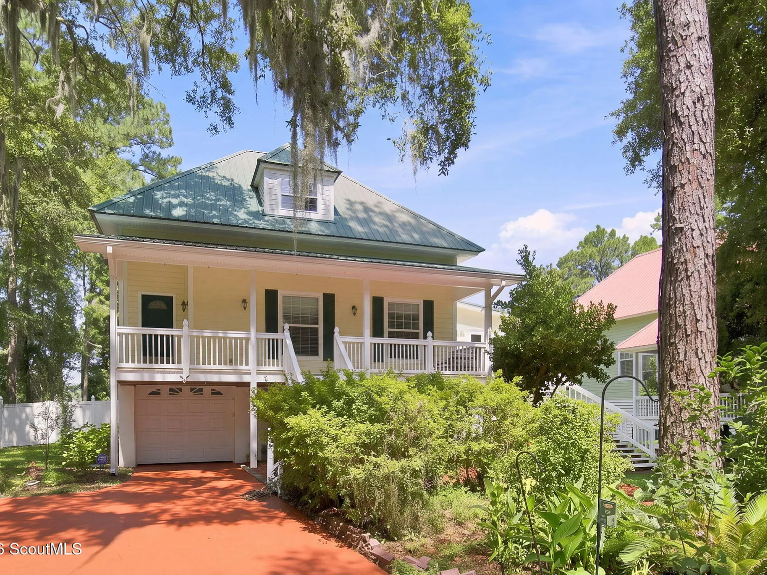 3 bed, 2.0 bath, 1228 sqft, $2,250 — Photo 4