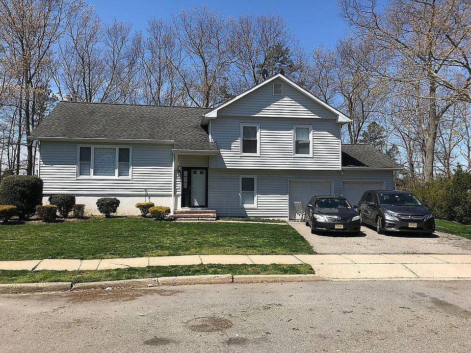 1st image of 256 Rachel Ct