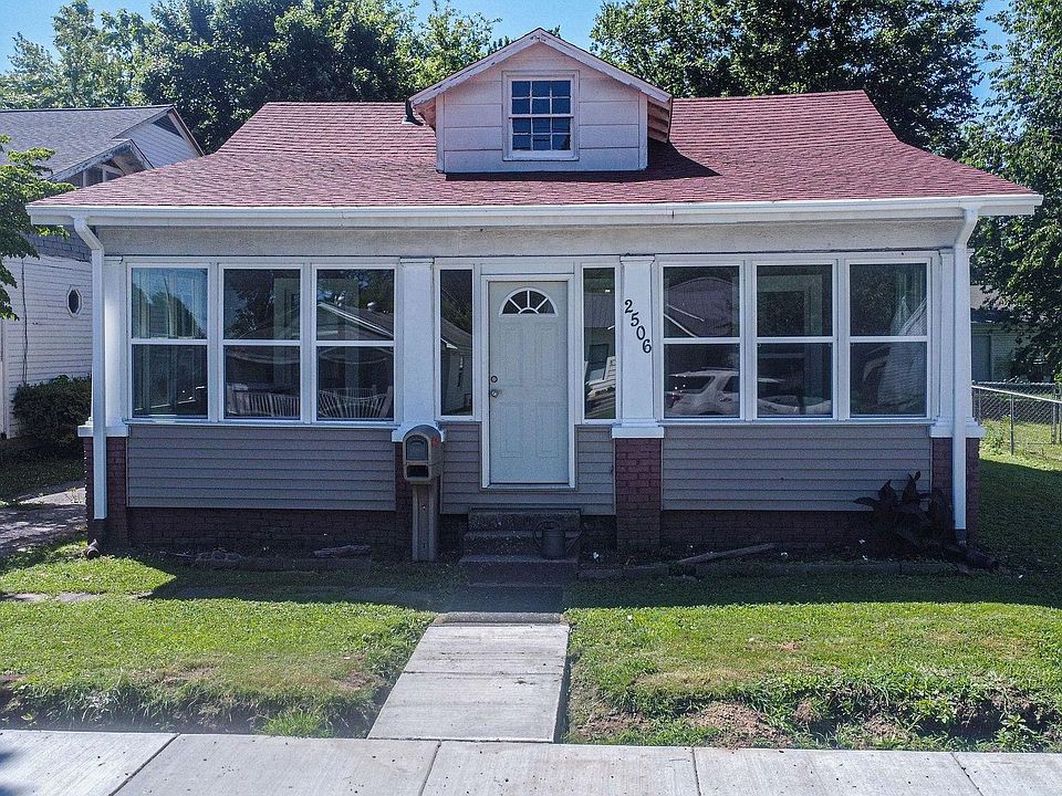 1st image of 2506 Adams St