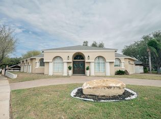 1502 White Tail Ln, Laredo, TX 78045