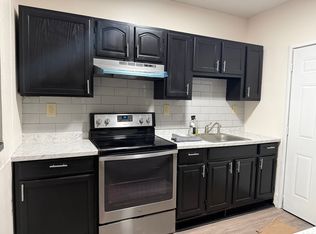 850 N 8th St #1, Reading, PA 19604