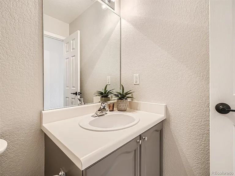 5320 S Harlan Way — Photo 6