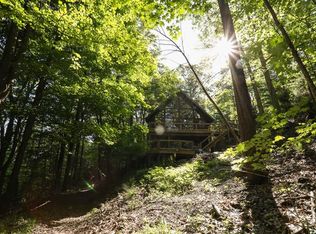 446 Imperial Rd, Hidden Valley, PA 15502