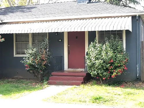 548 Alder St Photo 1