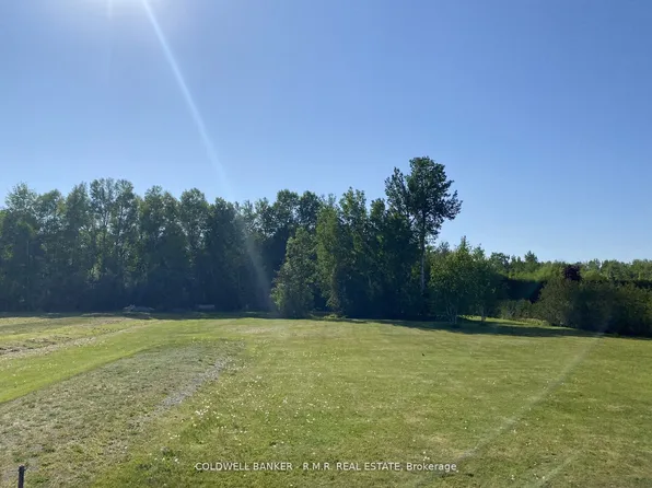 11 Pinewood Blvd, Kawartha Lakes, ON K0M 2T0