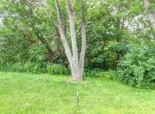 2402 Tulip Blvd, Goshen, IN 46526